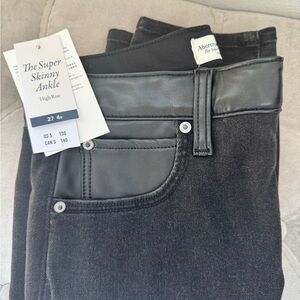 Abercrombie & Fitch skinny denim